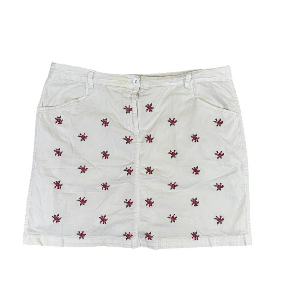 Karen Scott White Embroidered Red Rose Floral Skort Shorts Size 16 Cottagecore